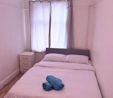 Hackney Wick Casa | Rahal Hotel Hackney London