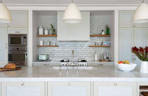 Sydney Casa | RAHITI by Palm Beach Holiday Rentals