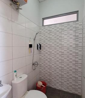 Cileunyi Casa | Rai Guest House