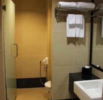 Kampung Telaga Batin Hotel | Raia Hotel & Convention Centre Terengganu