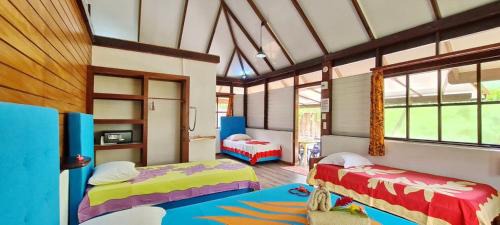 Teahupoo Casa | RAIATEA - Fare Fetii
