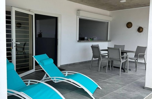 Teahupoo Apartamento | RAIATEA - Uparu Seaside Apartment
