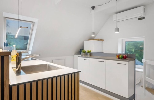 Krik Casa | "Raika" - 25m to the fjord by Interhome