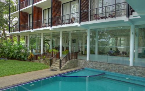 Debarawewa Hotel | Rain Tree by Oak Ray
