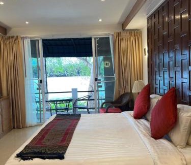 Bang Khla Casa | Rainbow Arokaya Holistic Longevity Wellness Resort - Riverfront Room 8