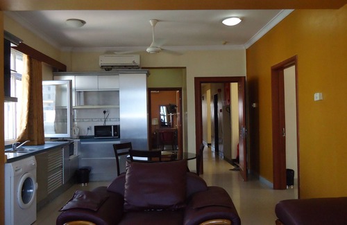 Kisutu Hotel | Rainbow Hotel