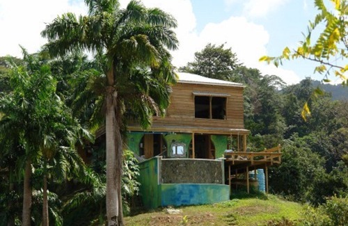 Parlatuvier Cabina | Rainbow lodge Caribbean Romance, cascada privada y playas aisladas -