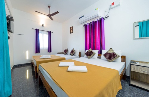 Kuilapalayam Cama Y Desayuno | Rainbow Residency ECR
