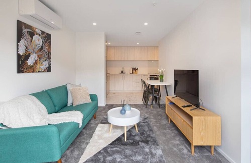 Lower Hutt Casa | Rainey Lane Delight: 2BR Escape