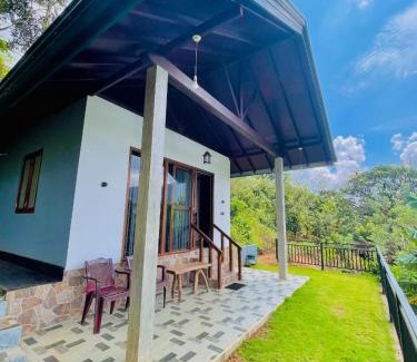 Deniyaya Apartamento | Rainforest Border Edge