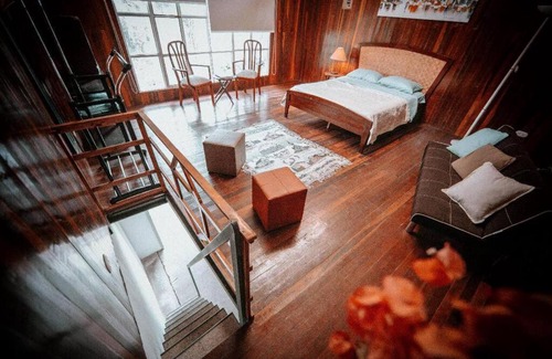 Escazú Casa | Rainforest Cabin in Escazu. Best of both words