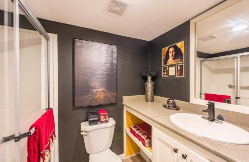 Forks Casa | Rainforest Tiny Home Retreat Twilight Edition #23