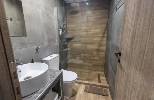 Dafni-Ymittos Apartamento | Raise Athens Metro Apartments