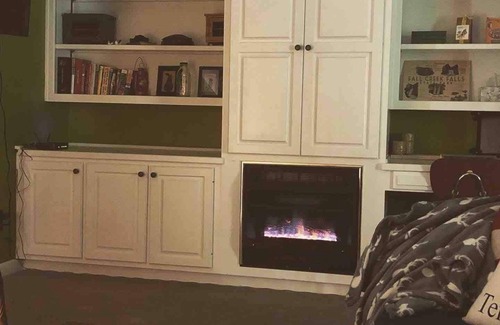 Pikeville Cabaña | Raised, fully stocked woodland cottage@Fall Creek Falls!NEW HOT TUB!NO PET FEE!