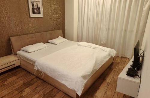 Surat Apartamento | Rajhansh Belliza Nest - A Luxury 2BHK Apartment