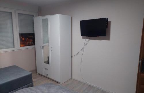 Pirot Apartamento | Rajna