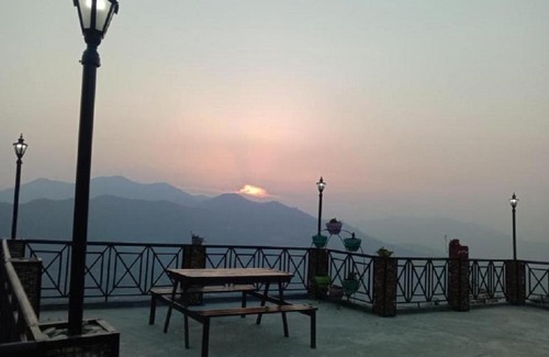 Mukteshwar Casa | Rajula Malushahi Cottage by StayApart
