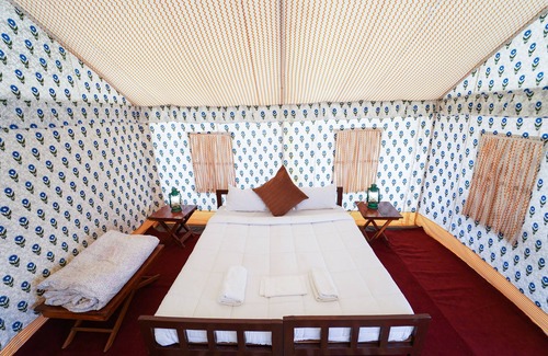 Kanoi Otro | Rajwada Desert Camp by Park Tree