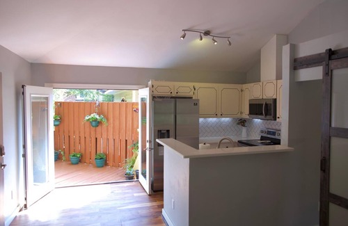 Northwest Raleigh Casa | Raleigh's famous mushroom house