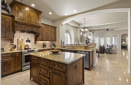Horseshoe Bay West Casa | Golf Course | House | Fenced Yard