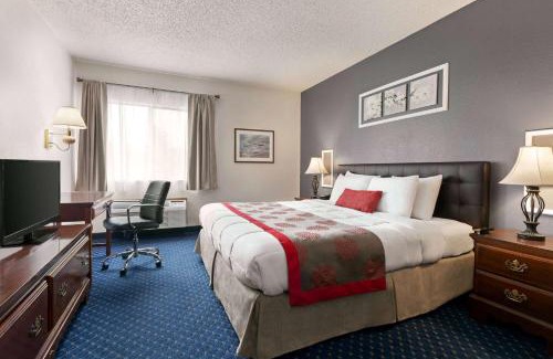 Pacific Hotel | Ramada by Wyndham Arcata