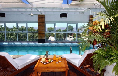 Vicente López Hotel | Ramada by Wyndham Buenos Aires
