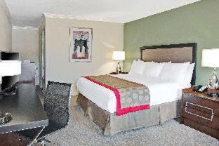 Humble Hotel | Ramada by Wyndham Houston Intercontinental Airport East