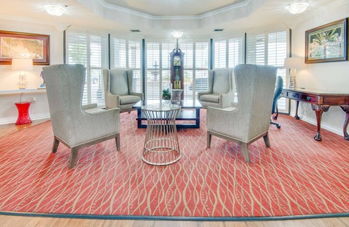 Metairie Hotel | Ramada by Wyndham Metairie New Orleans Airport