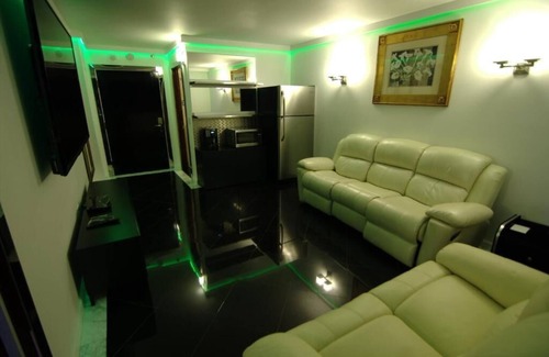 North Bergen Hotel | Ramada by Wyndham North Bergen