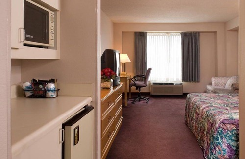 Pennington Bend Hotel | Ramada by Wyndham Nashville/Music Valley