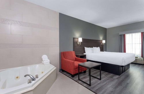 Sellersburg Hotel | Ramada by Wyndham Sellersburg/Louisville North