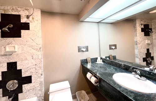 South el Monte Hotel | Ramada by Wyndham South El Monte