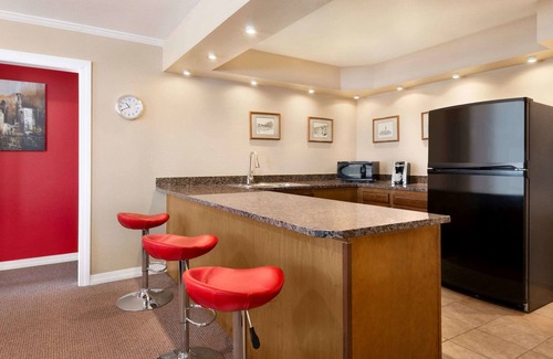 Spokane Hotel | Ramada by Wyndham Spokane Airport