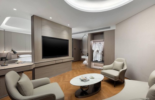 Midong District Hotel | Ramada by Wyndham Urumqi Midong
