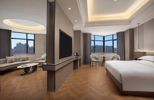 Midong District Hotel | Ramada by Wyndham Urumqi Midong