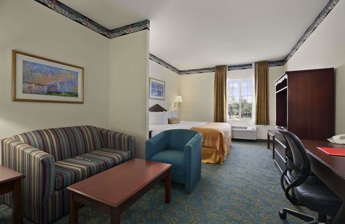 Williams Hotel | Ramada by Wyndham Williams