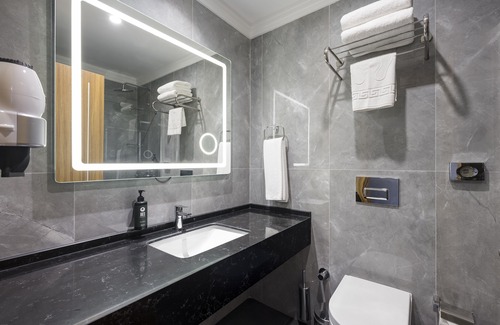 Sisli Hotel | Ramada Encore By Wyndham Istanbul Sisli