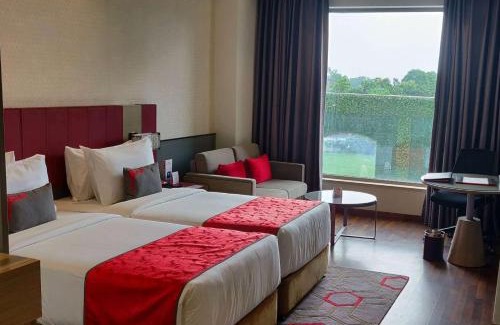 Lucknow Hotel | Ramada Plaza by Wyndham Lucknow