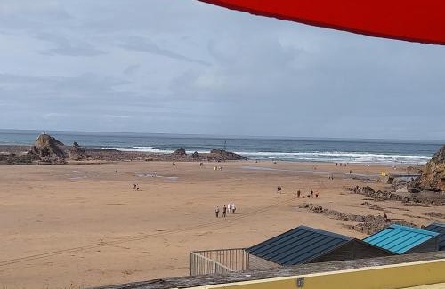 Bude Cabina | Ramblers Rest 2 miles from beach,rural setting Bude Cornwall