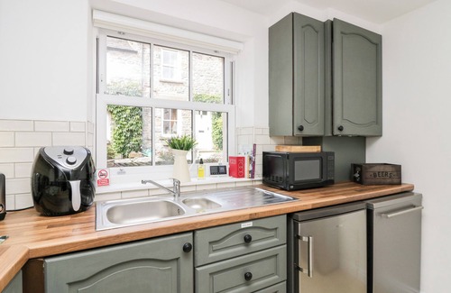 Sedbergh Cabaña | RAMBLERS REST, pet friendly, character holiday cottage in Sedbergh