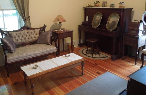 Deerfield Otro | Rambo Tecnología agrícola Circa 1840 caserío emplazado en una granja de 100 acres