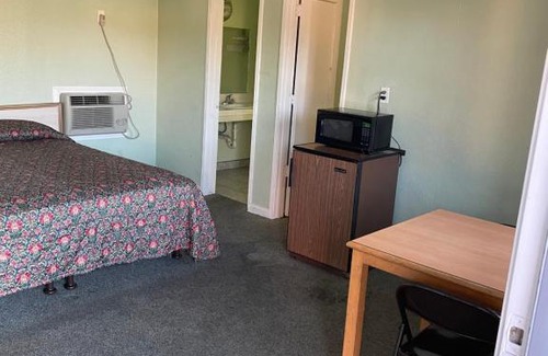 Hemet Hotel | RAMONA MOTEL