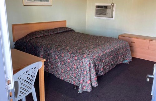 Hemet Hotel | RAMONA MOTEL