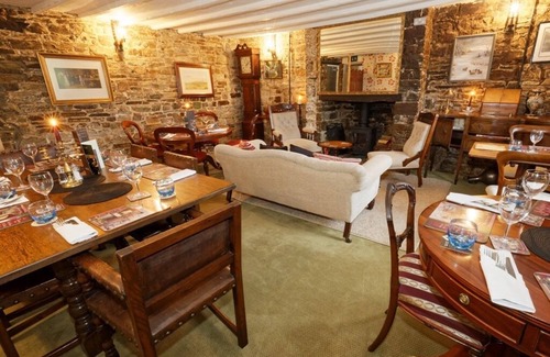Dolton Hotel | Rams Head Inn