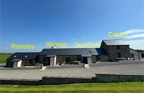Haverfordwest Apartamento | Ramsey Sea View Cottage - Dog Friendly