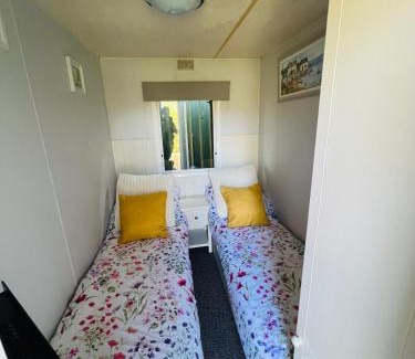 Upper Hulme Otro | Ramshaw View