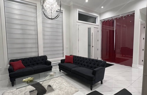 Guildford Casa | Ramy’s luxury vacation home