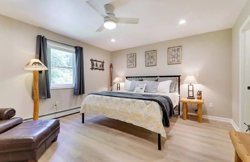 Jim Thorpe Casa | Ranch Home w/game room, firepit, ski JFBB & Blue