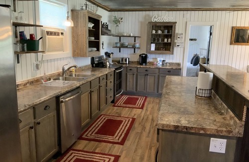 Centerville Cabina | Ranch Lodge - A Texas Ranch Stay