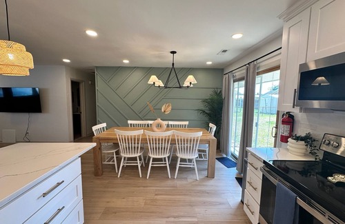 Bayview Casa | Rancher By the Bay - 1 Floor Living